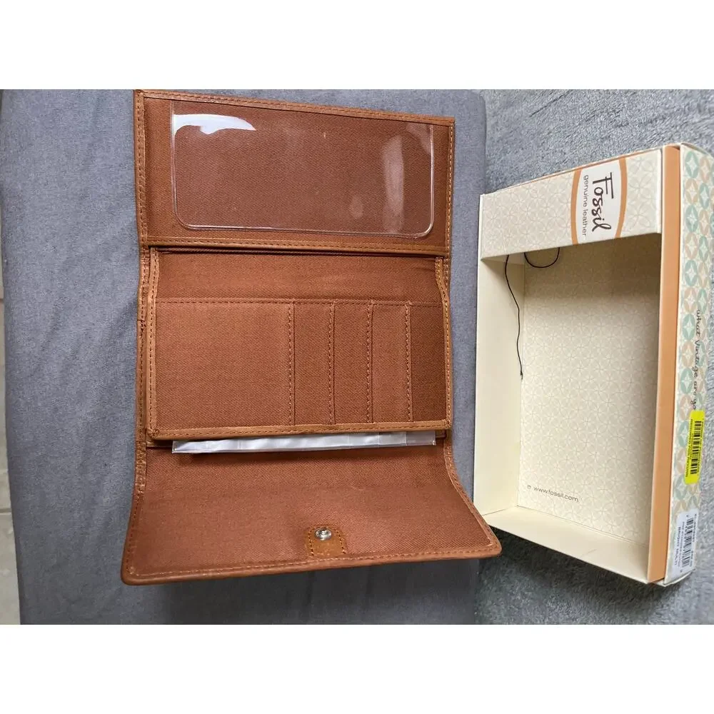 Fossil leather colorblock